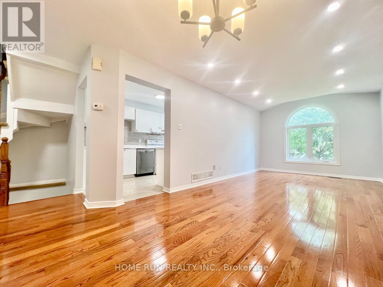 126 Daventry Crescent, Ottawa, Ontario  K2J 4M7 - Photo 8 - X13470476
