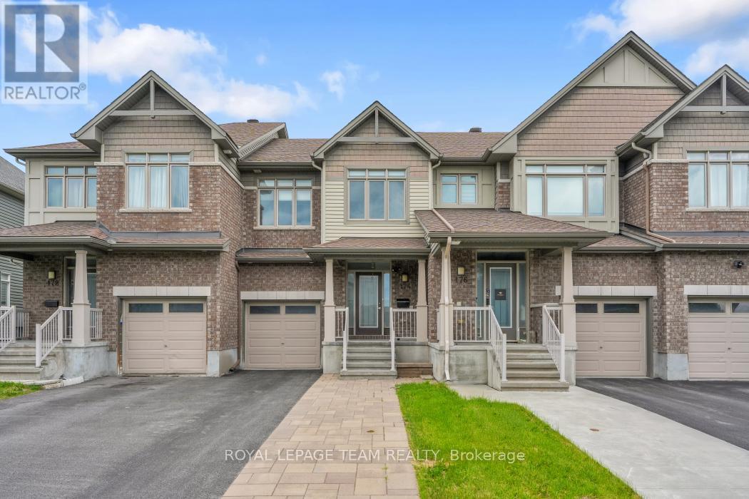 174 Hawkshaw Crescent, Ottawa, Ontario  K2J 0J7 - Photo 3 - X13470506