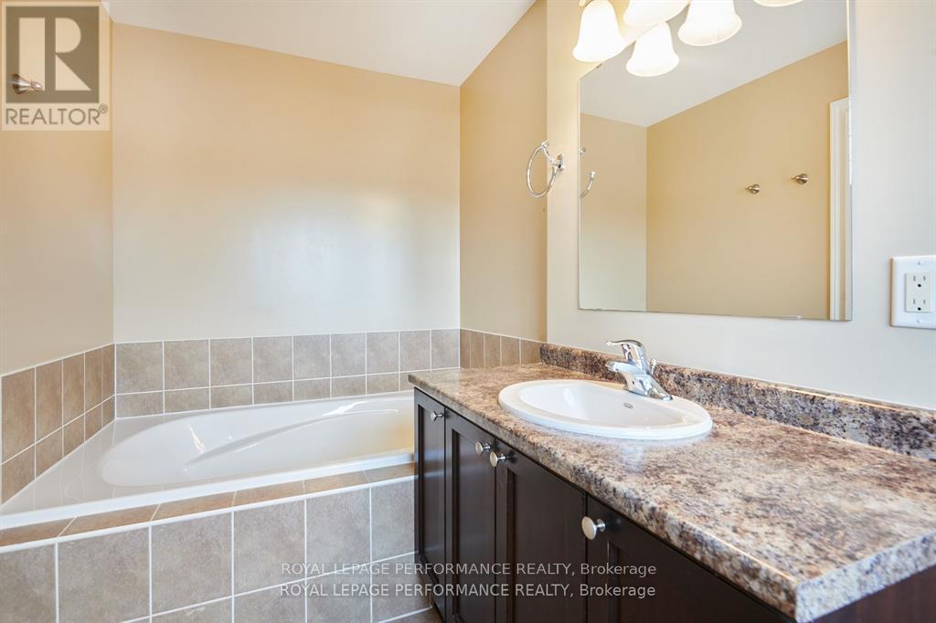 1843 Arrowgrass Way, Ottawa, Ontario  K4A 0H9 - Photo 18 - X13470520