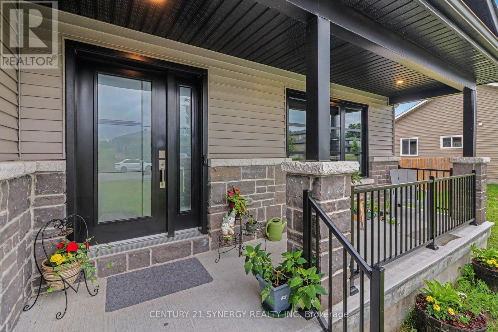 27 Calco Crescent, North Stormont, Ontario  K0C 1W0 - Photo 3 - X13470730