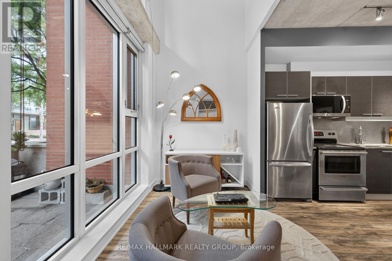 353 Mcleod Street, Ottawa, Ontario  K2P 1A2 - Photo 15 - X13471030
