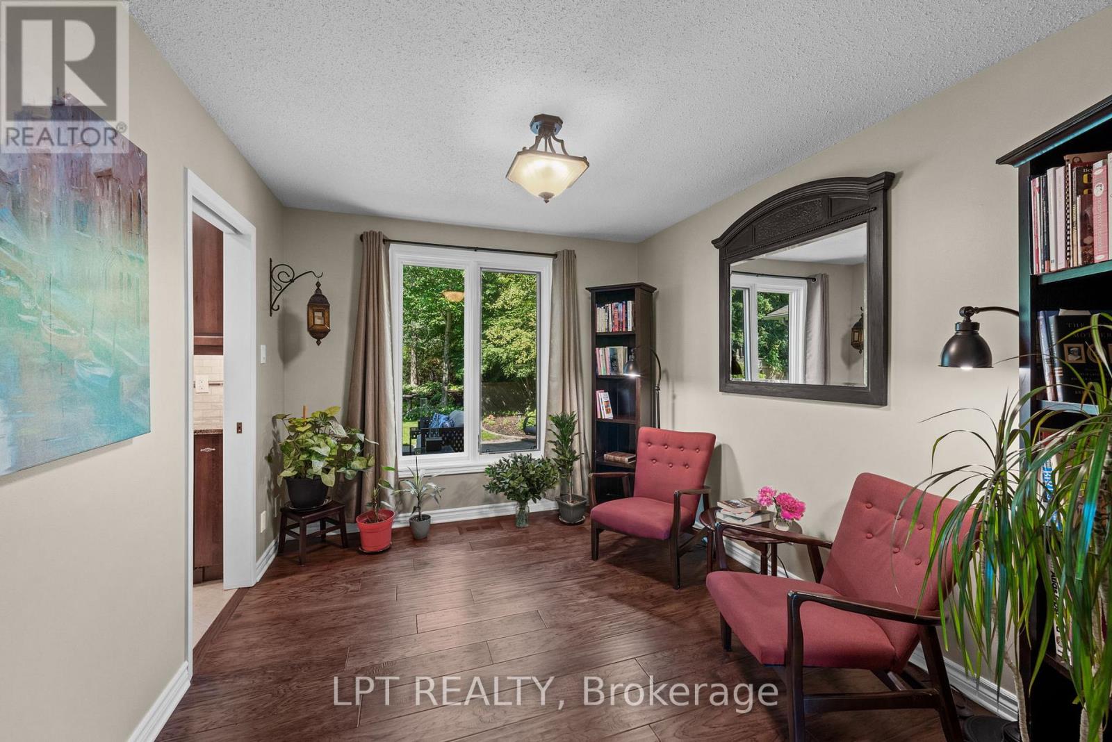 38 Glendenning Drive, Ottawa, Ontario  K2H 7Y9 - Photo 12 - X13471406