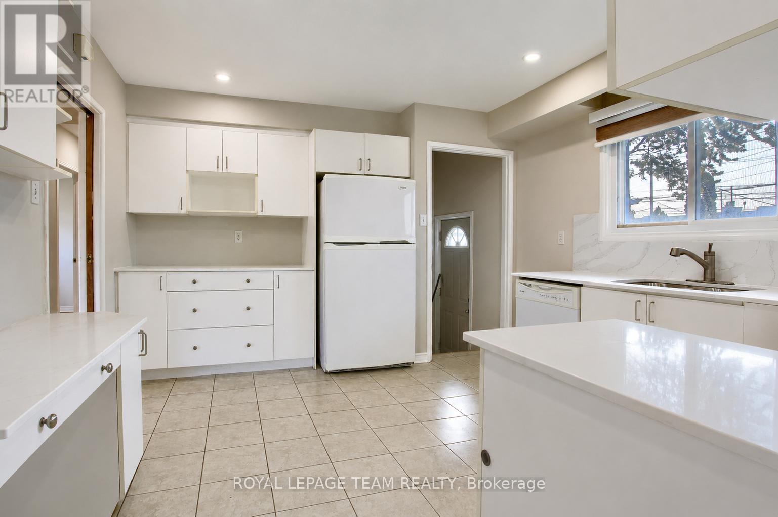31 Pritchard Drive, Ottawa, Ontario  K2G 1B2 - Photo 5 - X13471472
