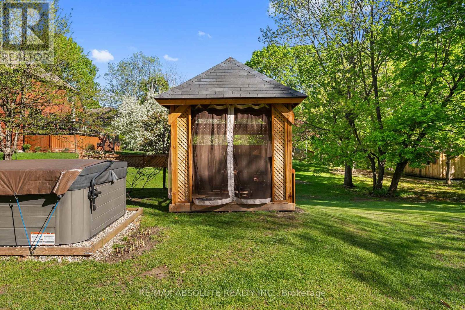 864 Centre Street, Mcnab/braeside, Ontario  K0A 1G0 - Photo 35 - X13471664