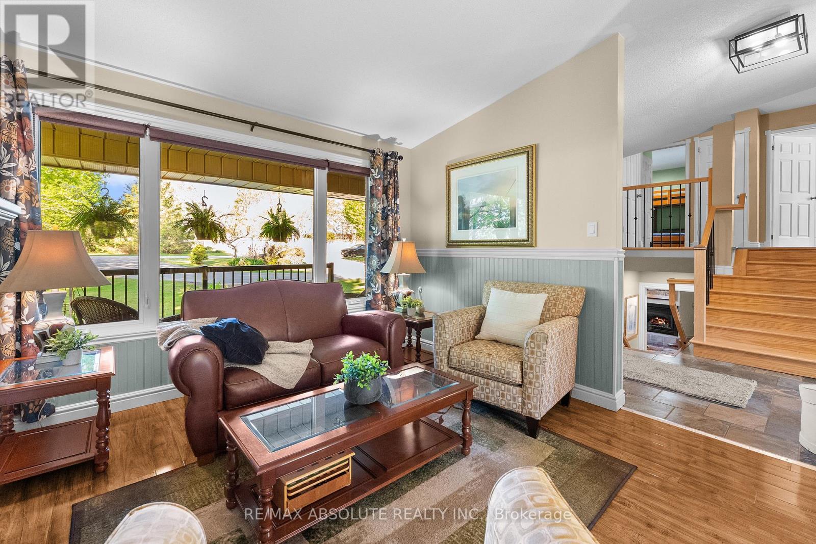 864 Centre Street, Mcnab/braeside, Ontario  K0A 1G0 - Photo 8 - X13471664