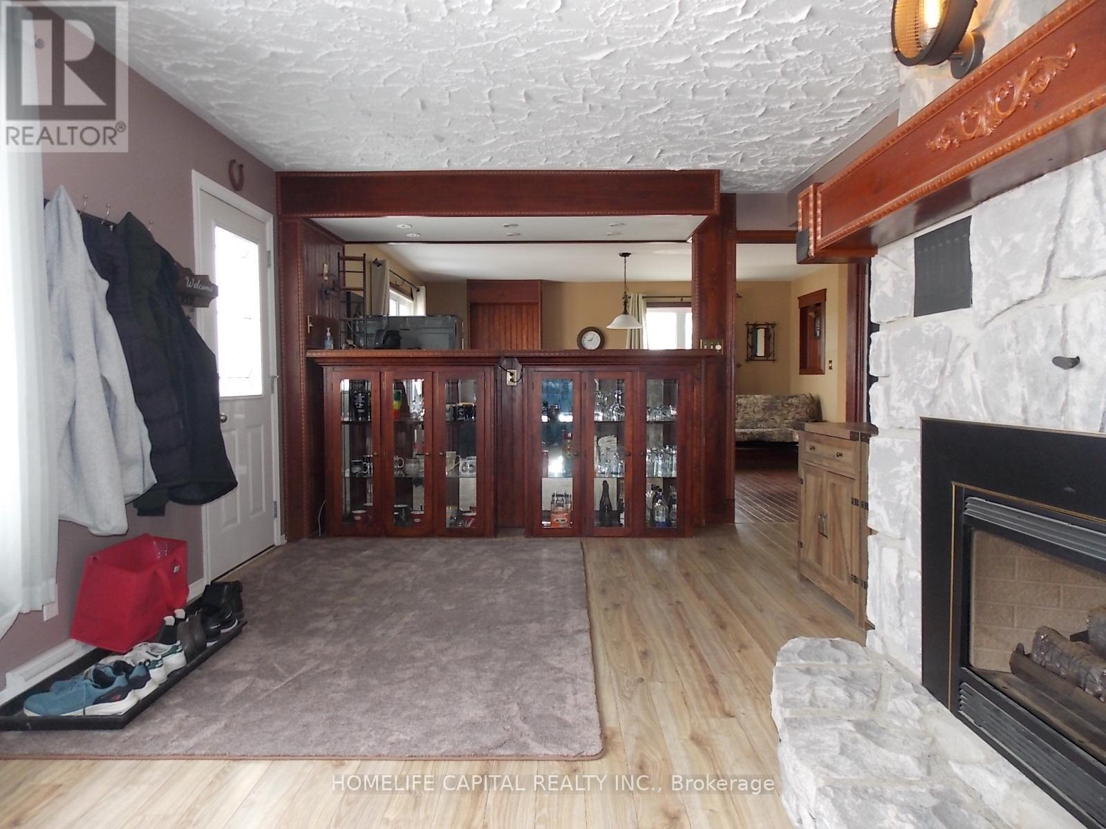 1091 County Rd 15 Road, Alfred And Plantagenet, Ontario  K0B 1A0 - Photo 5 - X13471674
