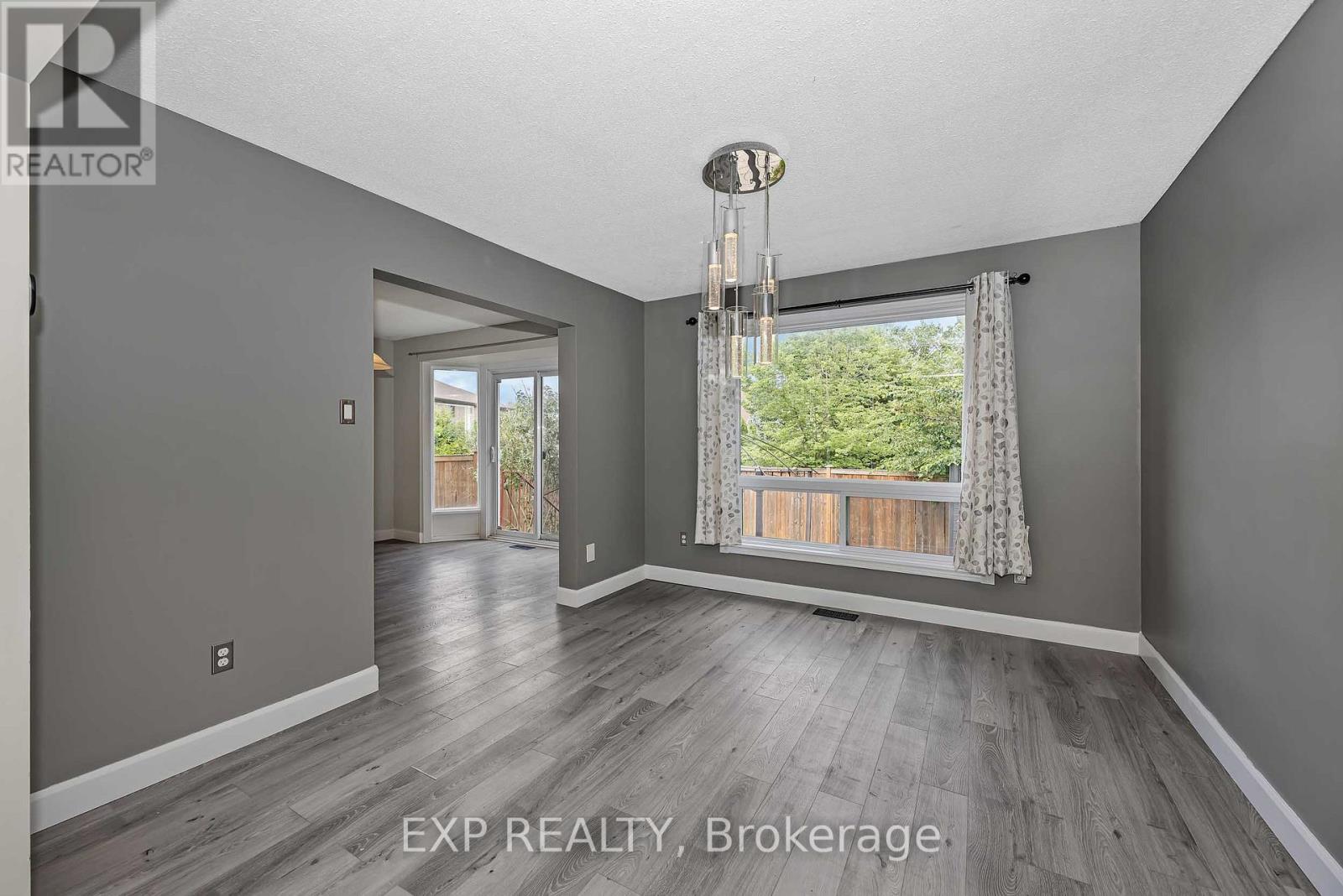 1797 Belval Crescent, Ottawa, Ontario  K1C 6J6 - Photo 5 - X13471700