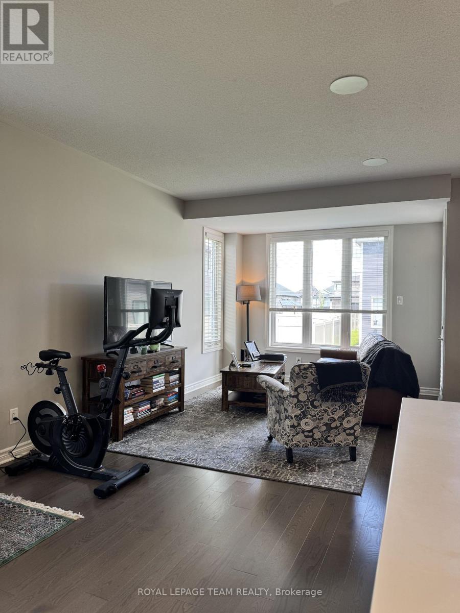 1162 Beckett Crescent, Ottawa, Ontario  K2S 0Z2 - Photo 5 - X13471734