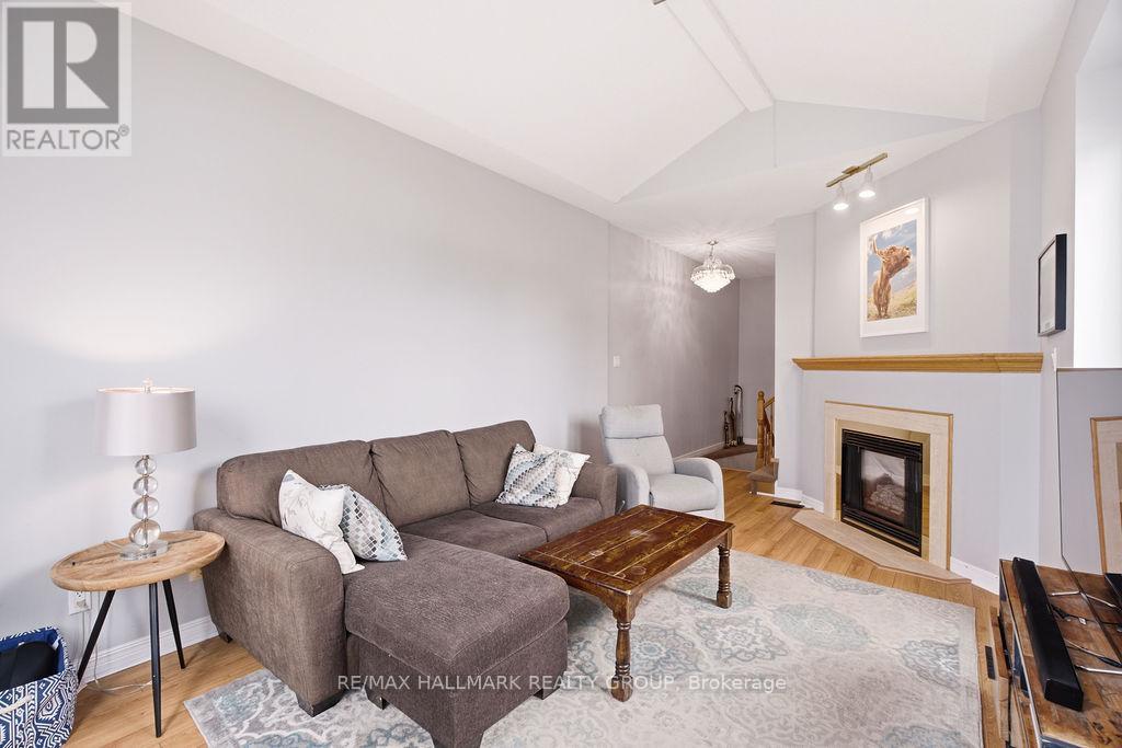 1542 Tonilee Drive, Ottawa, Ontario  K1J 1C1 - Photo 25 - X13471760