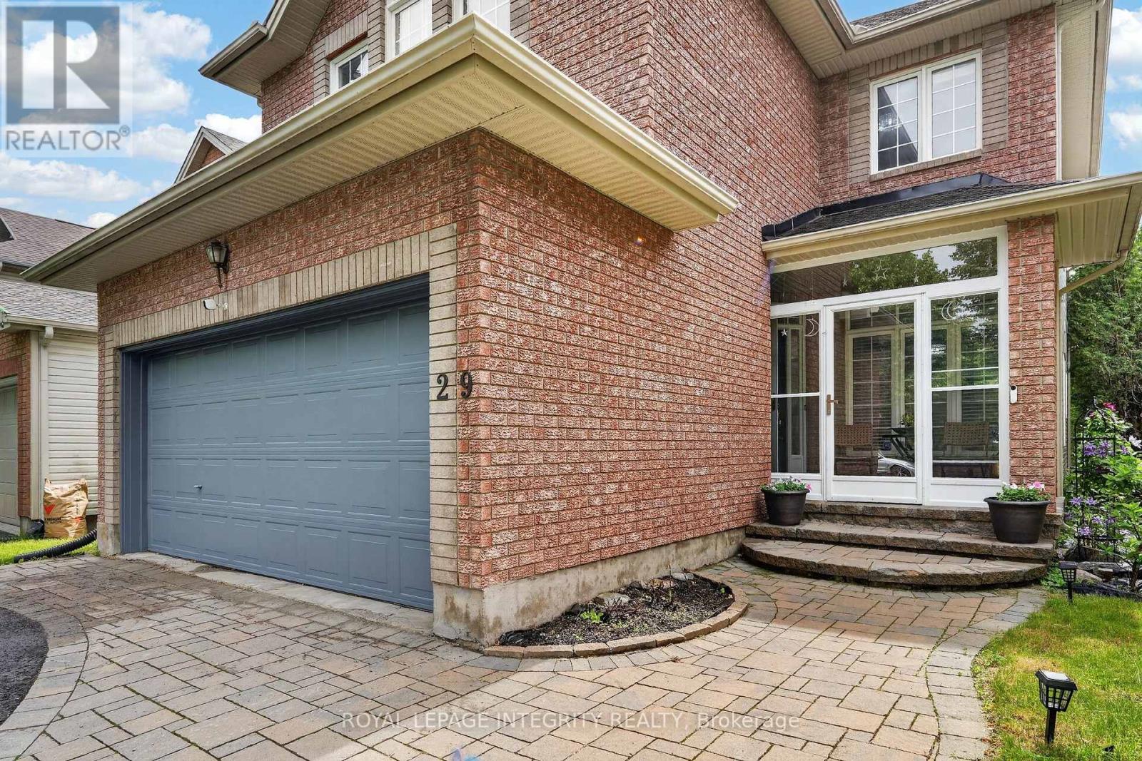 29 Nortoba Crescent, Ottawa, Ontario  K2T 1G9 - Photo 2 - X13471900