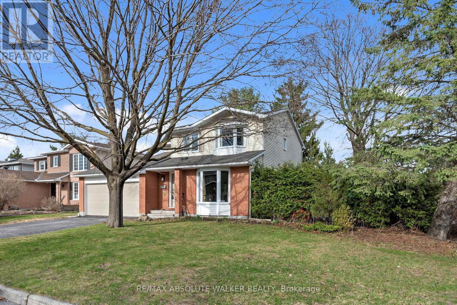 1849 Montereau Avenue, Ottawa, Ontario  K1C 5X5 - Photo 4 - X13472274