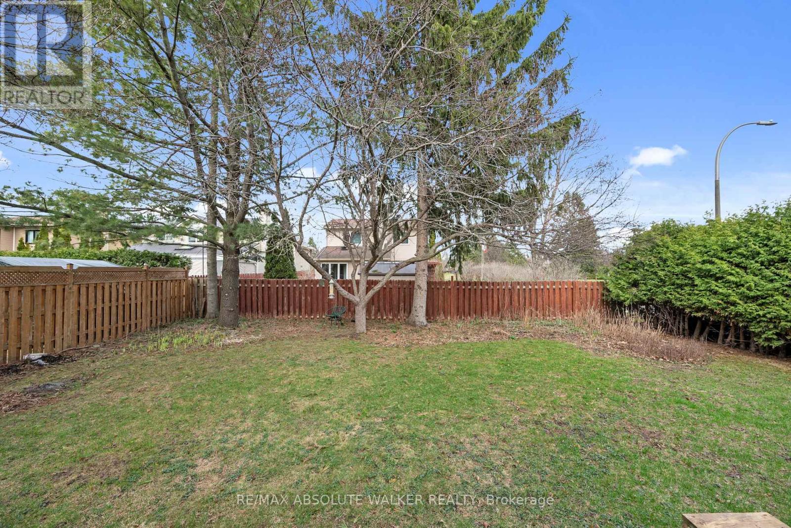 1849 Montereau Avenue, Ottawa, Ontario  K1C 5X5 - Photo 46 - X13472274