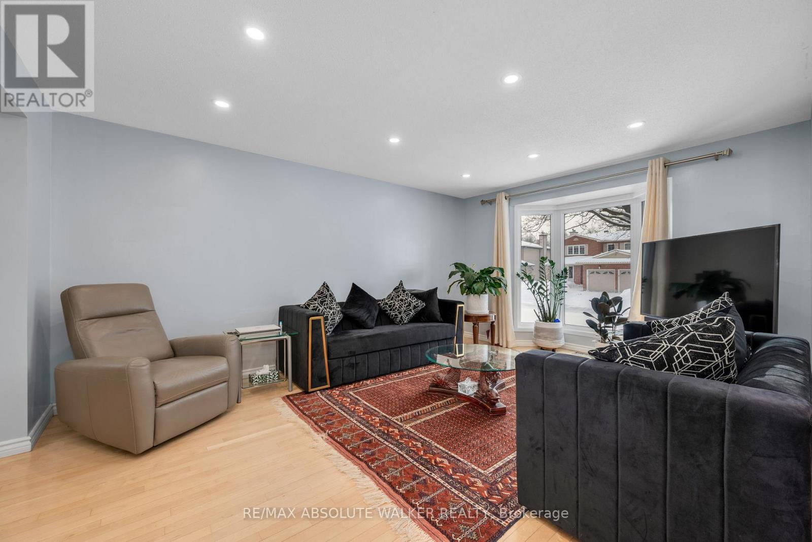 1849 Montereau Avenue, Ottawa, Ontario  K1C 5X5 - Photo 7 - X13472274
