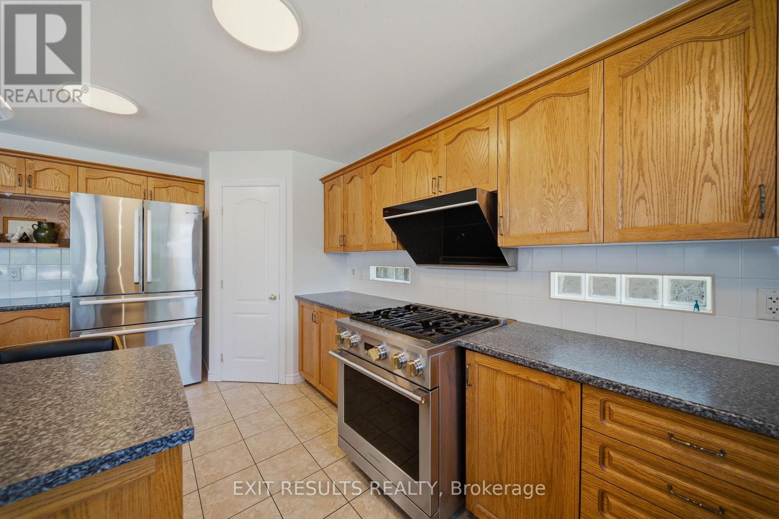 5b Kemp Drive, Ottawa, Ontario  K1T 3W9 - Photo 14 - X13472400