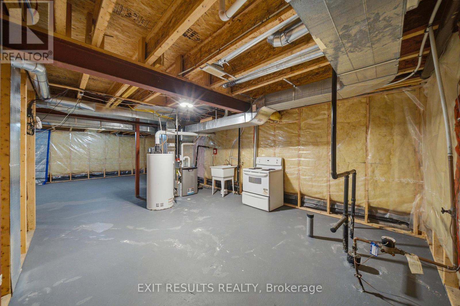 5b Kemp Drive, Ottawa, Ontario  K1T 3W9 - Photo 39 - X13472400