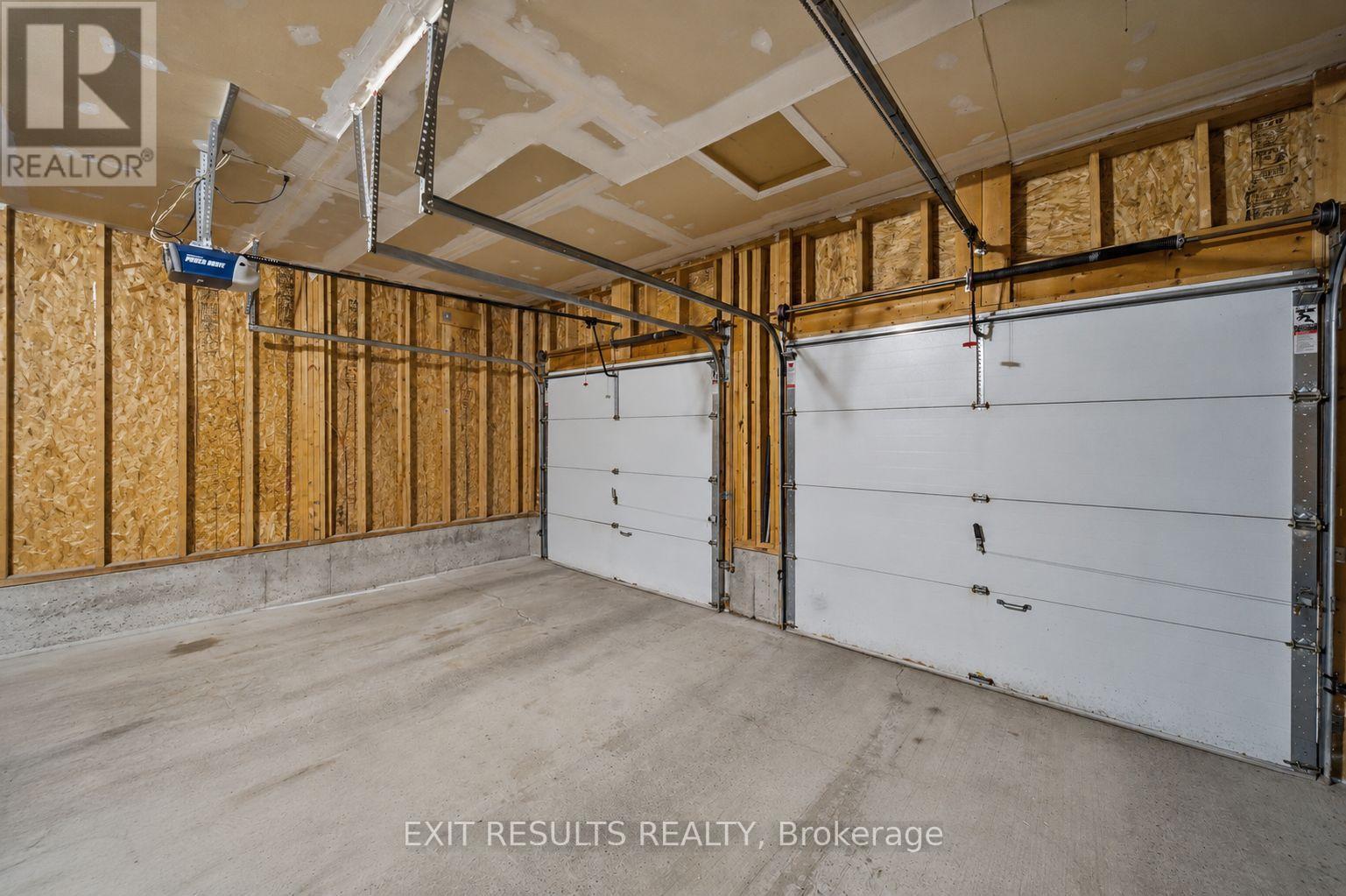 5b Kemp Drive, Ottawa, Ontario  K1T 3W9 - Photo 40 - X13472400