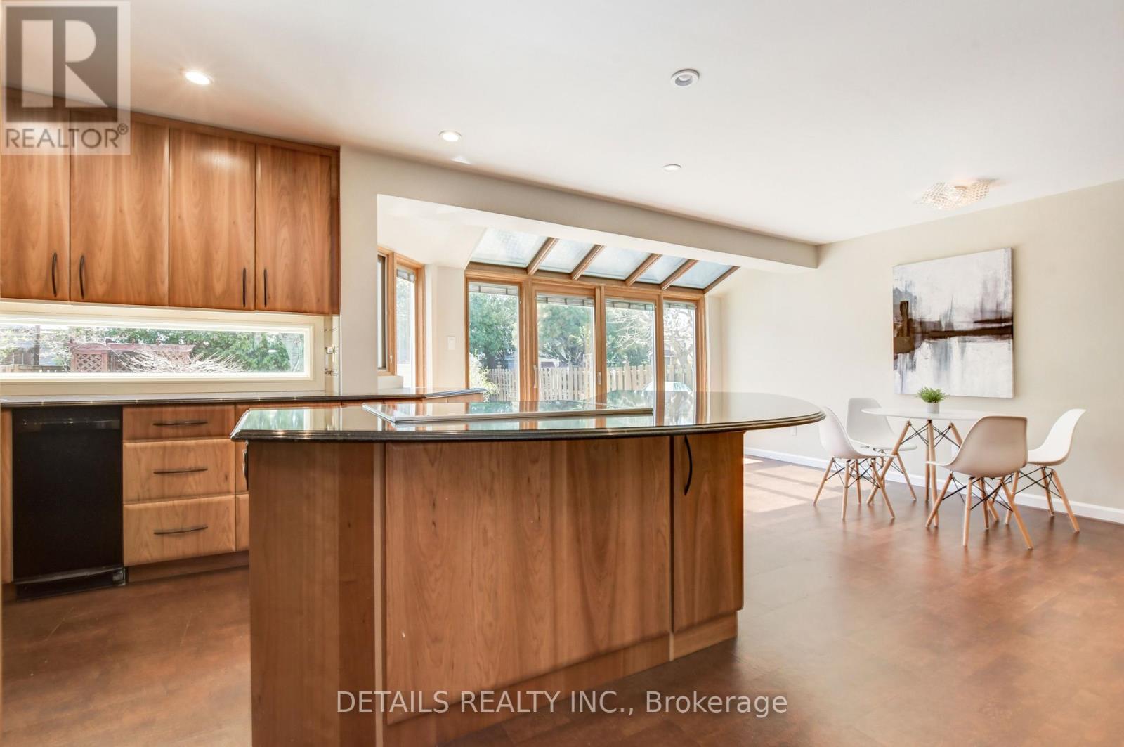4388 Whittaker Crescent, Ottawa, Ontario  K1B 4P2 - Photo 13 - X13472562
