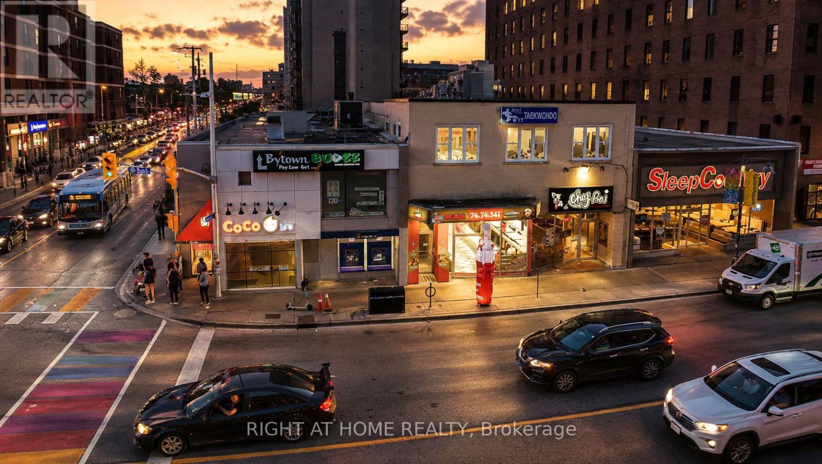 288 Bank Street, Ottawa, Ontario  K2P 1X1 - Photo 3 - X13472632