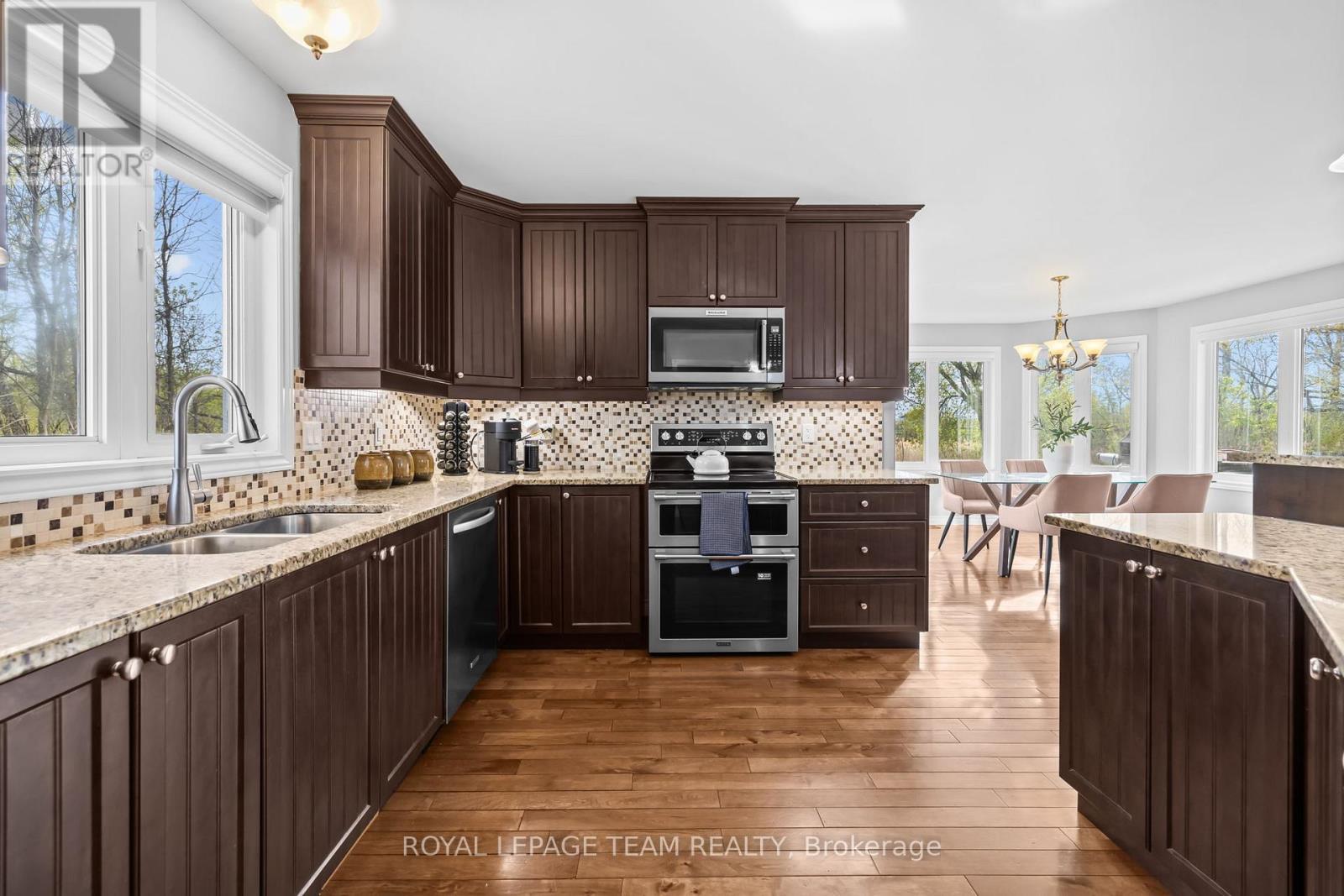 53 D'arcys Way, North Grenville, Ontario  K0G 1J0 - Photo 14 - X13473426