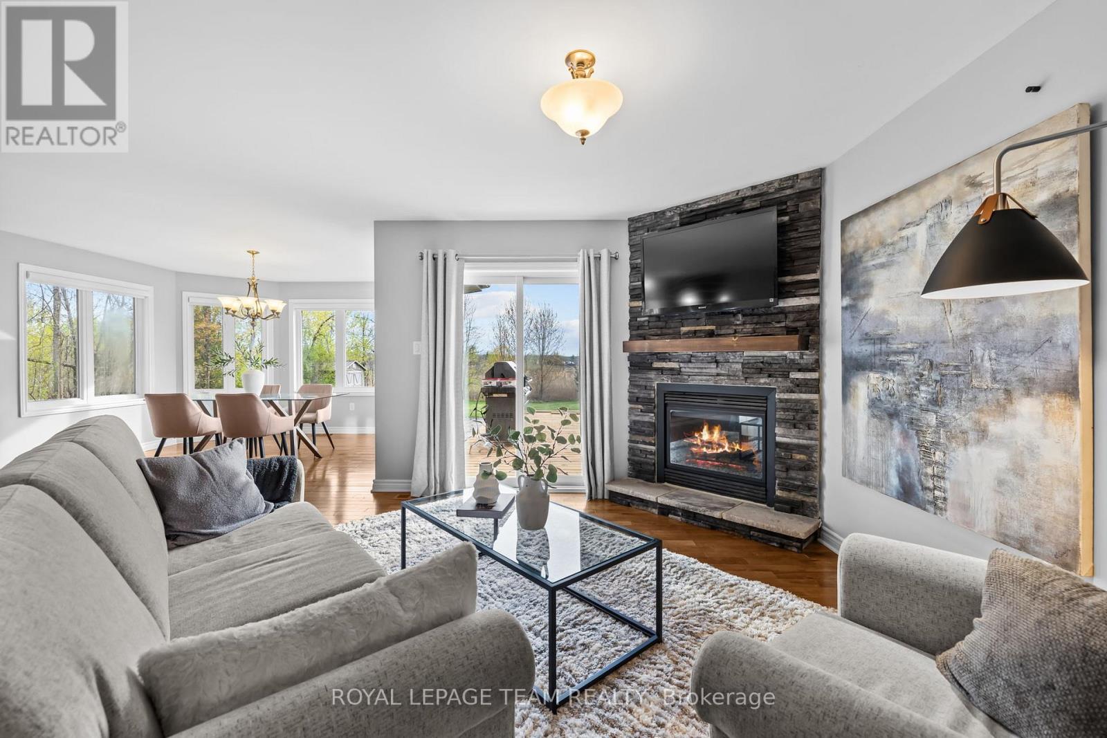 53 D'arcys Way, North Grenville, Ontario  K0G 1J0 - Photo 4 - X13473426