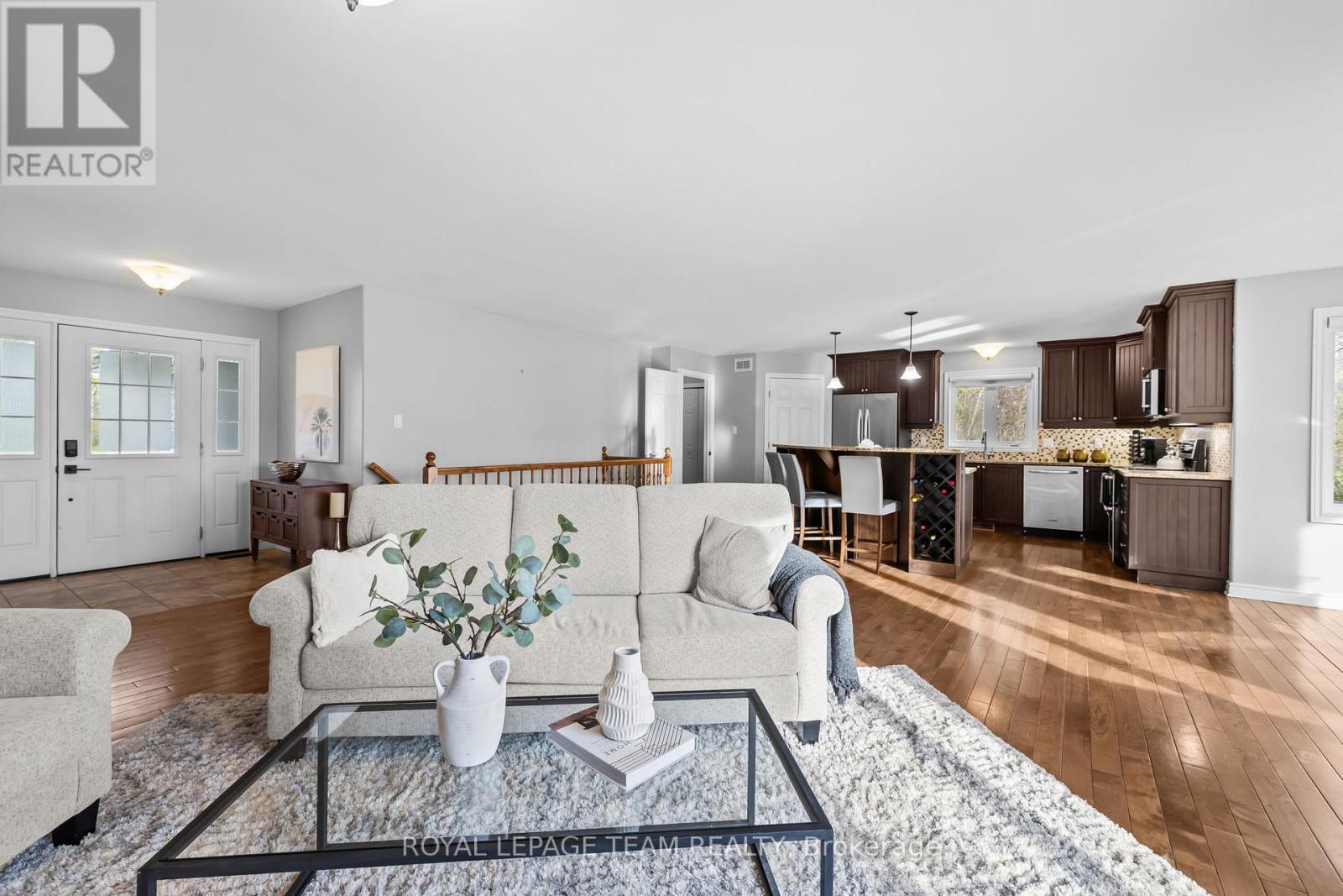 53 D'arcys Way, North Grenville, Ontario  K0G 1J0 - Photo 6 - X13473426
