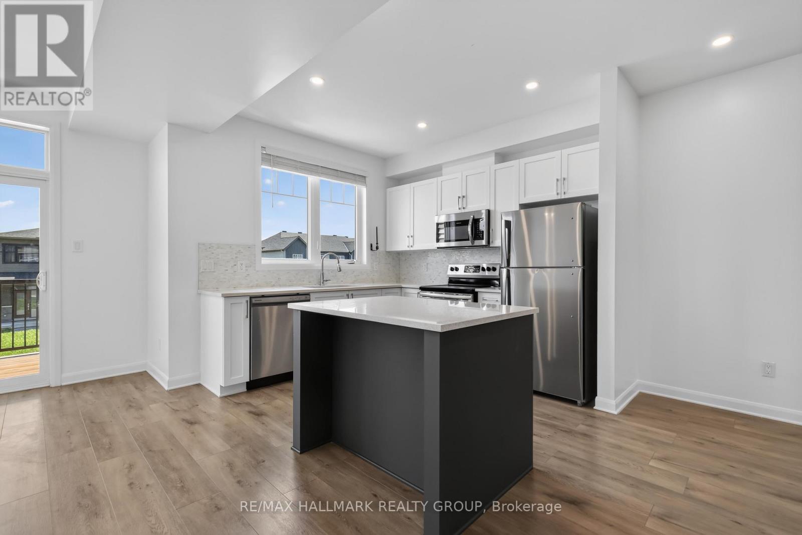 312 Shepperton Street, Ottawa, Ontario  K4A 5K9 - Photo 3 - X13473574