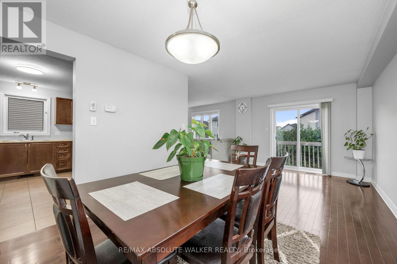 281 Sterling Avenue, Clarence-Rockland, Ontario  K4K 0H9 - Photo 4 - X13474294