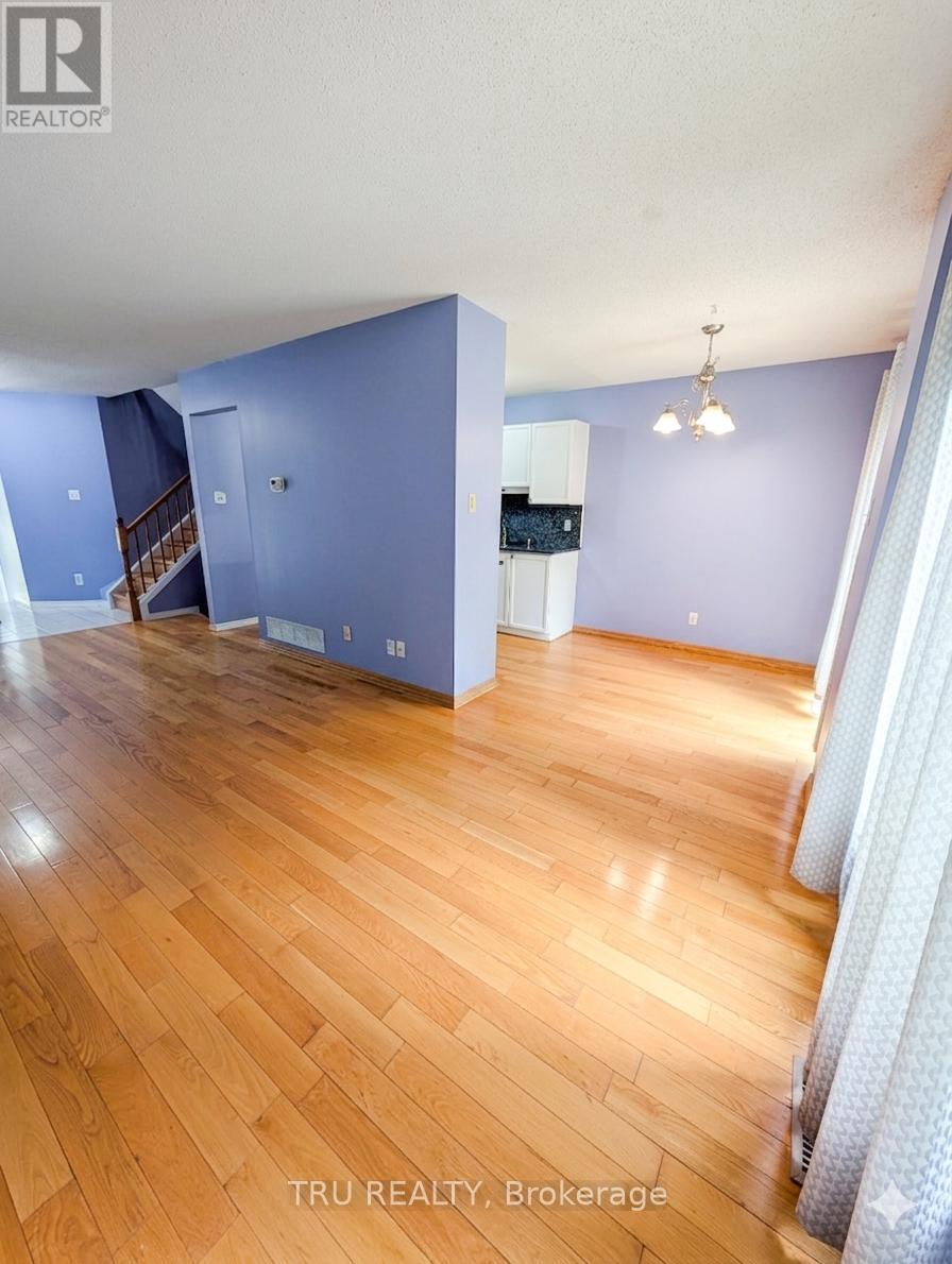 19 Mountshannon Drive, Ottawa, Ontario  K2J 4B8 - Photo 7 - X13475574
