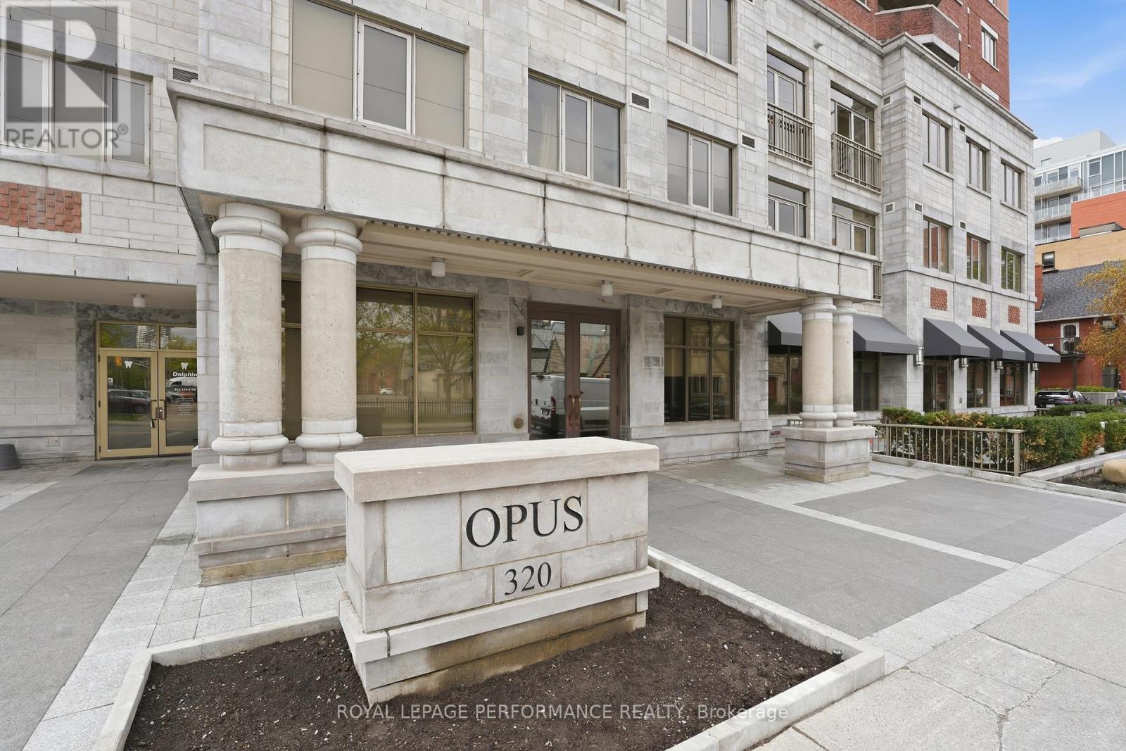 312 - 320 Mcleod Street, Ottawa, Ontario  K2P 1A3 - Photo 3 - X13475584