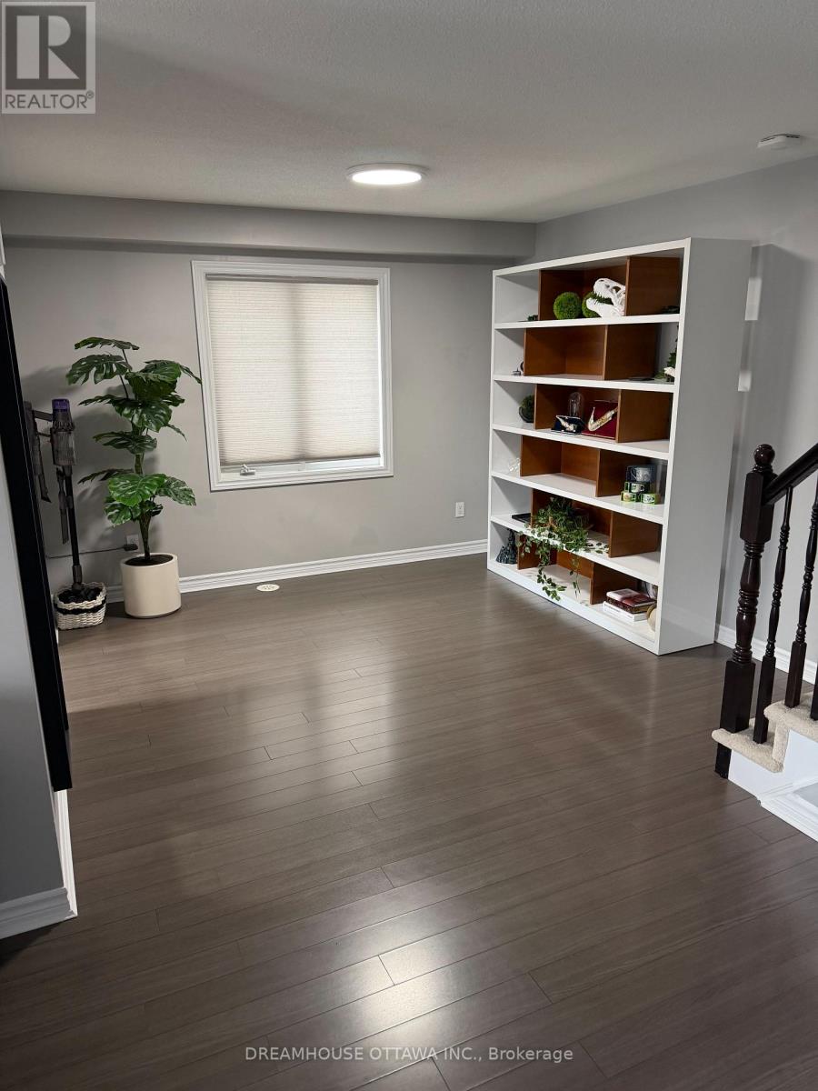 124 Pennant Avenue, Ottawa, Ontario  K2J 5W6 - Photo 11 - X13475594
