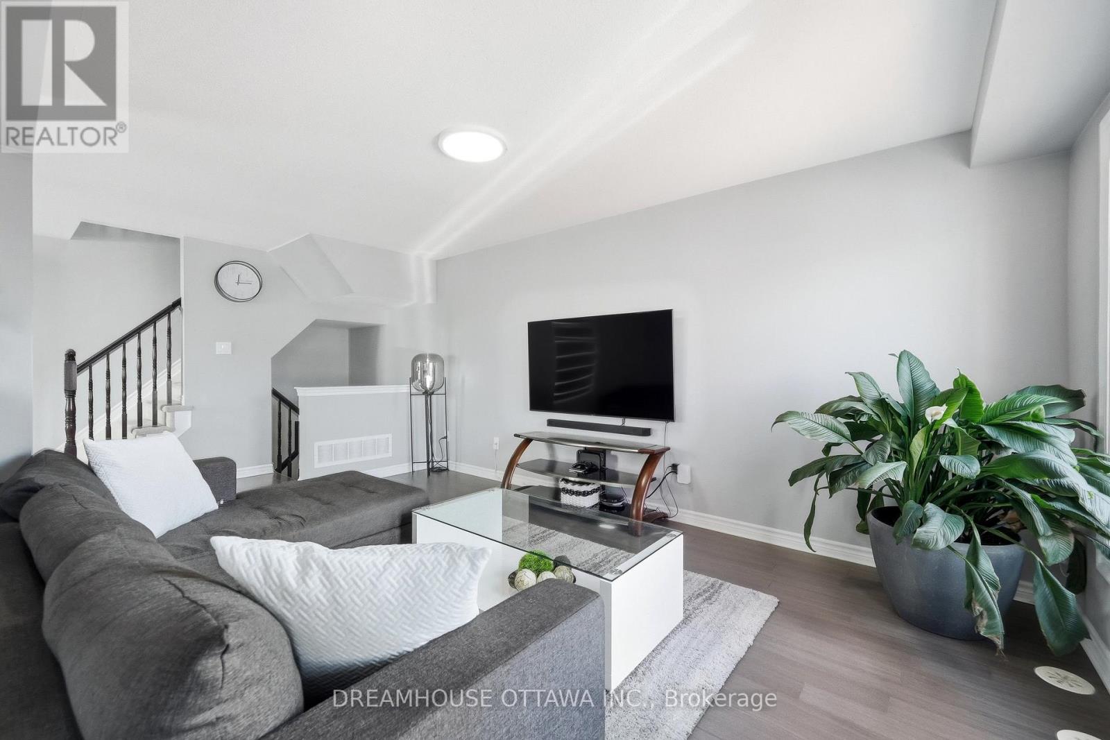 124 Pennant Avenue, Ottawa, Ontario  K2J 5W6 - Photo 15 - X13475594