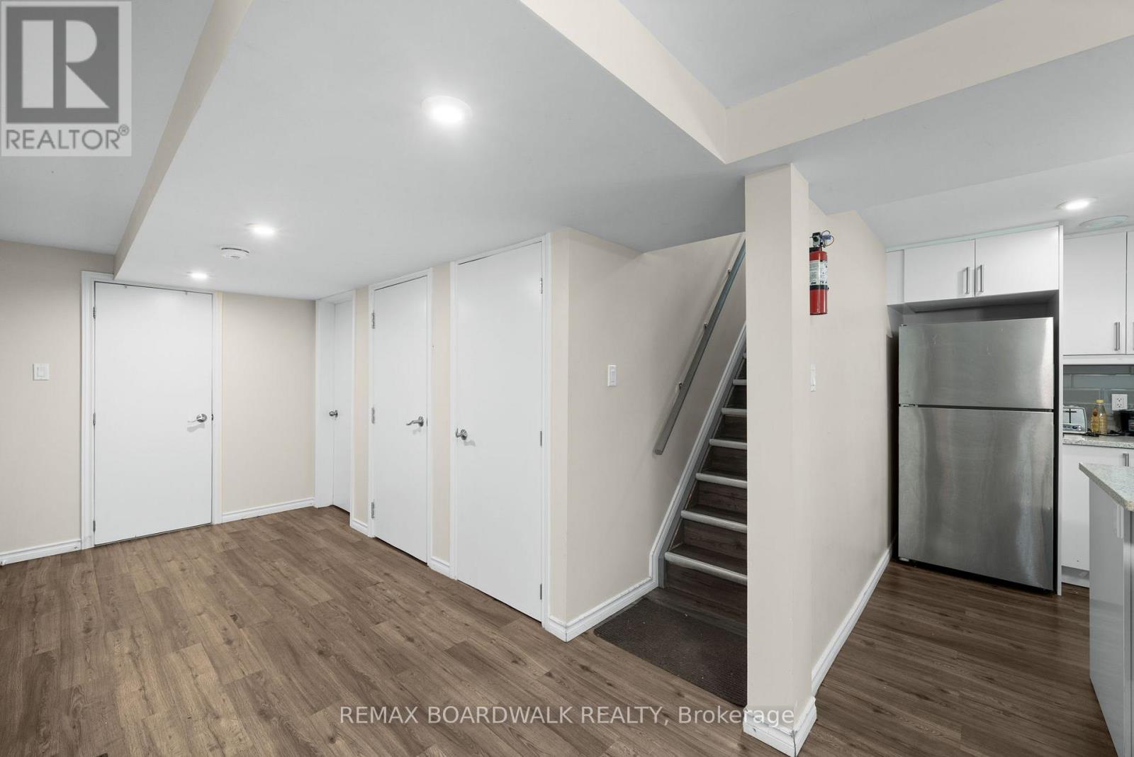 1311 Adirondack Drive, Ottawa, Ontario  K2C 2V7 - Photo 21 - X13475638