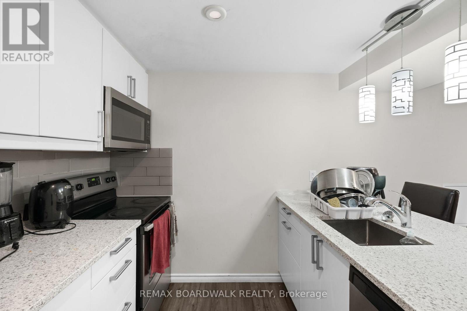 1311 Adirondack Drive, Ottawa, Ontario  K2C 2V7 - Photo 23 - X13475638