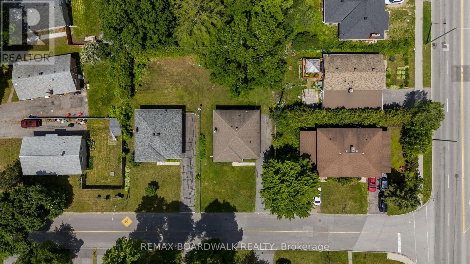 1311 Adirondack Drive, Ottawa, Ontario  K2C 2V7 - Photo 28 - X13475638