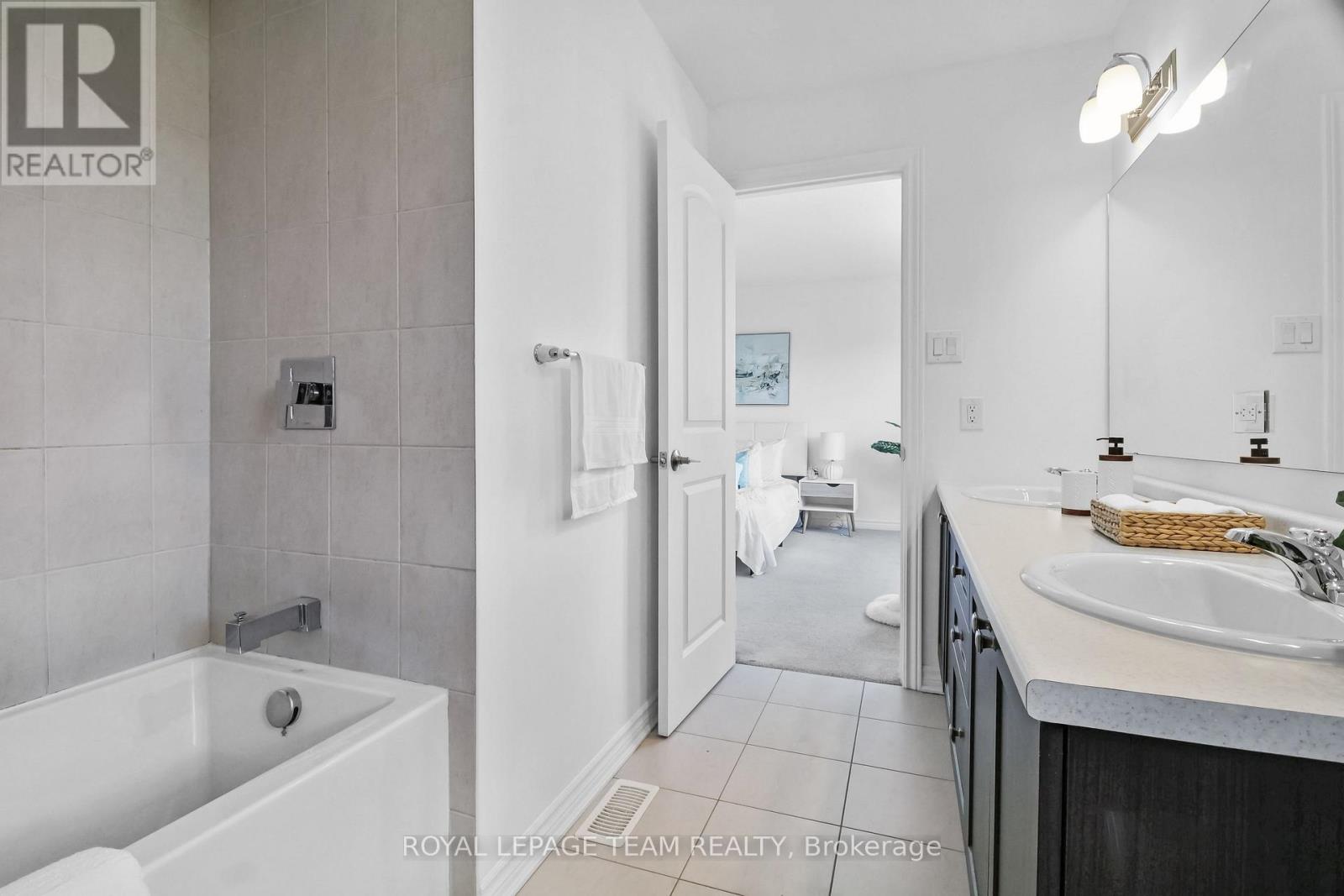 4852 Abbott Street E, Ottawa, Ontario  K2V 0J9 - Photo 18 - X13475694