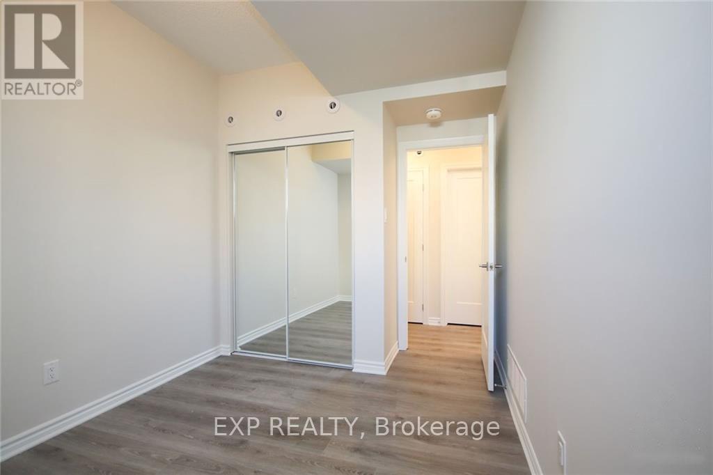 808 Mikinak Road, Ottawa, Ontario  K1K 5A5 - Photo 17 - X13475716