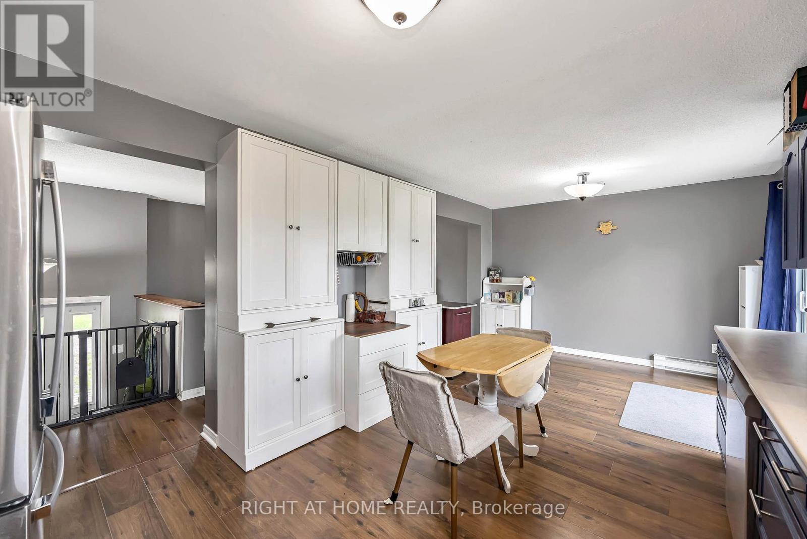 637 Townline Road, Elizabethtown-Kitley, Ontario  K7A 4S5 - Photo 10 - X13475922