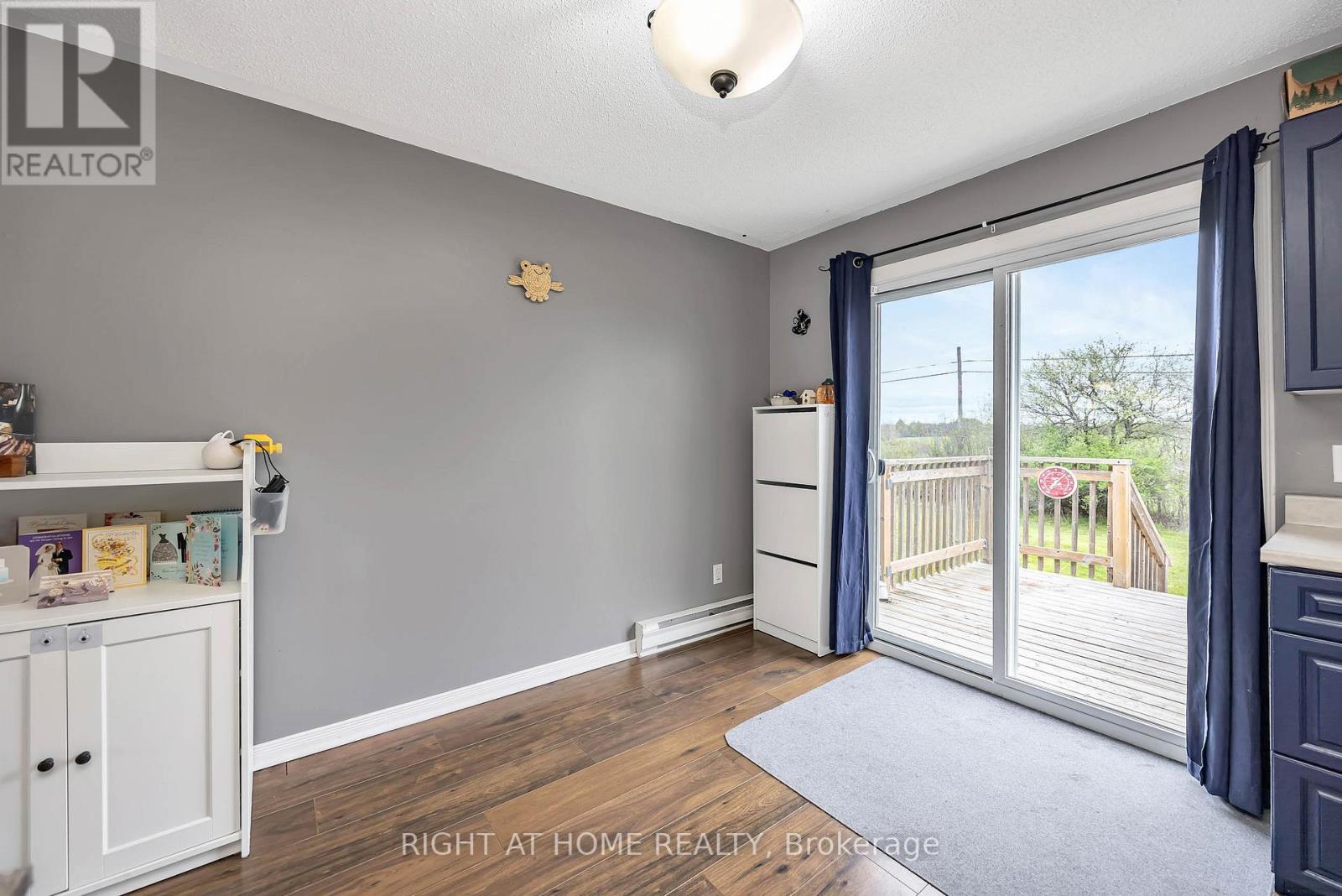 637 Townline Road, Elizabethtown-Kitley, Ontario  K7A 4S5 - Photo 13 - X13475922