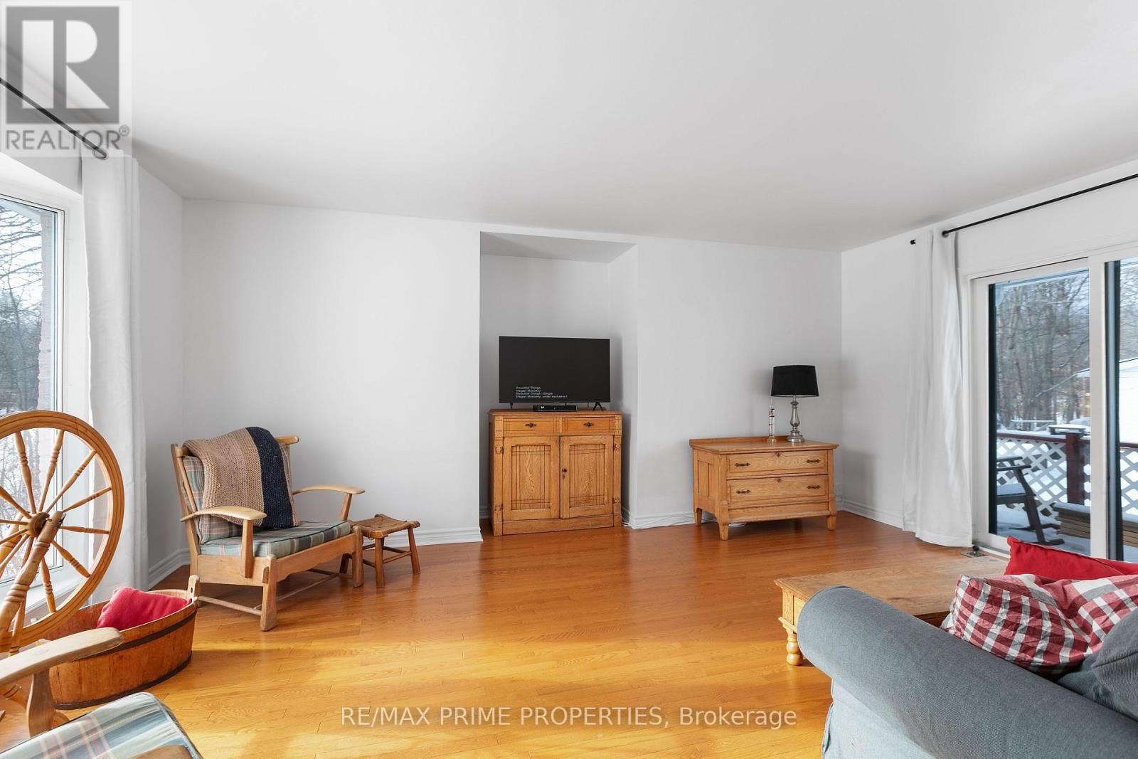 13475 Crump Road, North Dundas, Ontario  K0C 1H0 - Photo 4 - X13476126