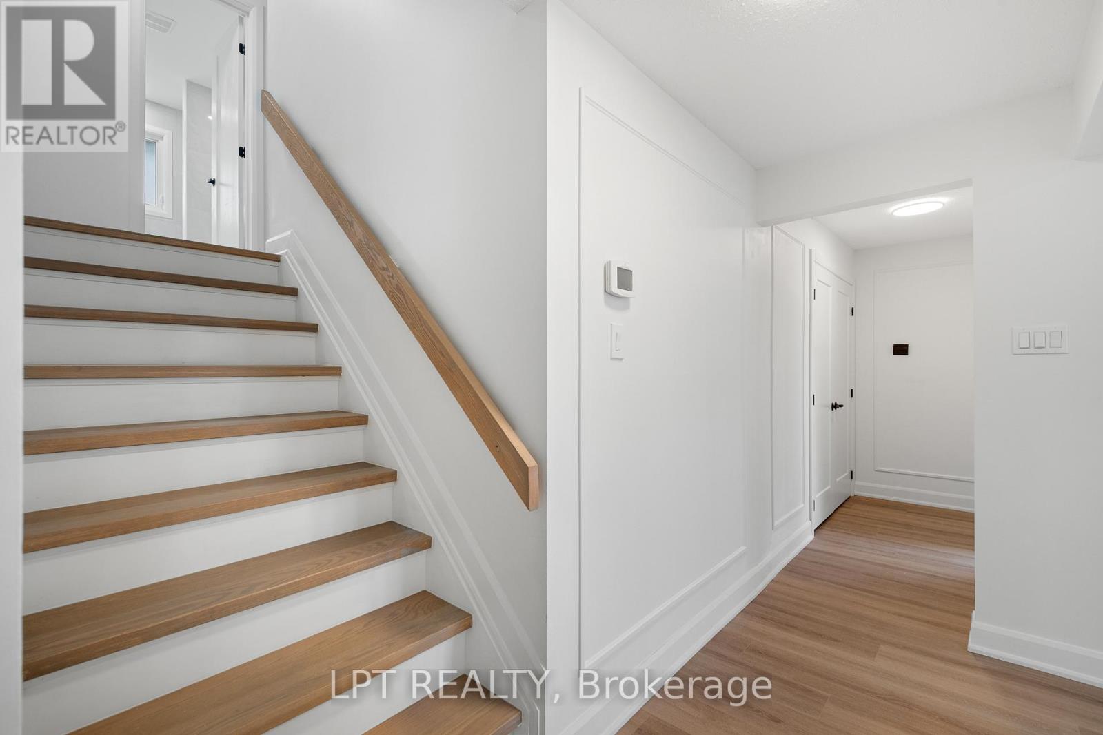 19 Moorcroft Road, Ottawa, Ontario  K2G 0M6 - Photo 4 - X13476250