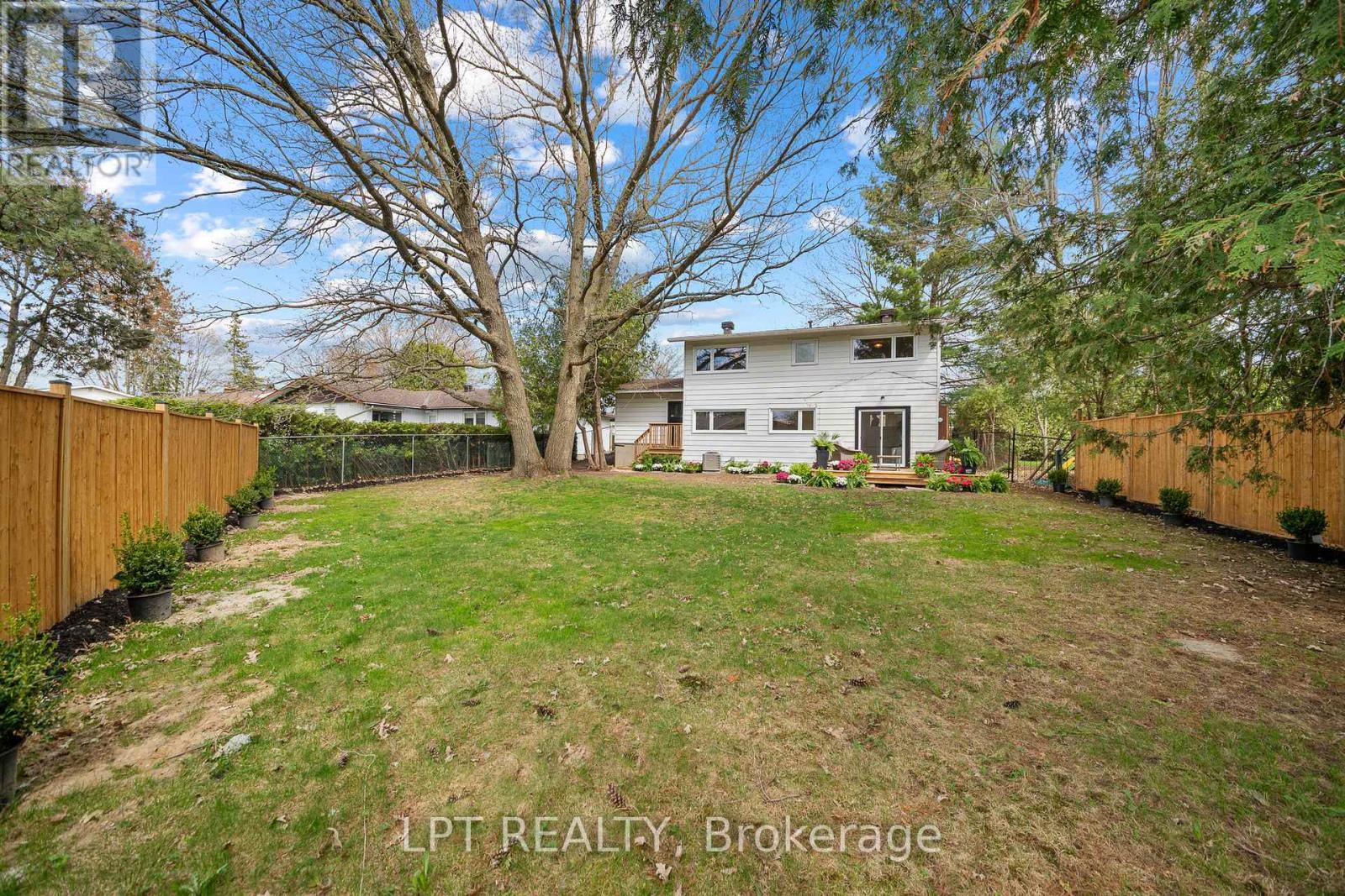 19 Moorcroft Road, Ottawa, Ontario  K2G 0M6 - Photo 50 - X13476250
