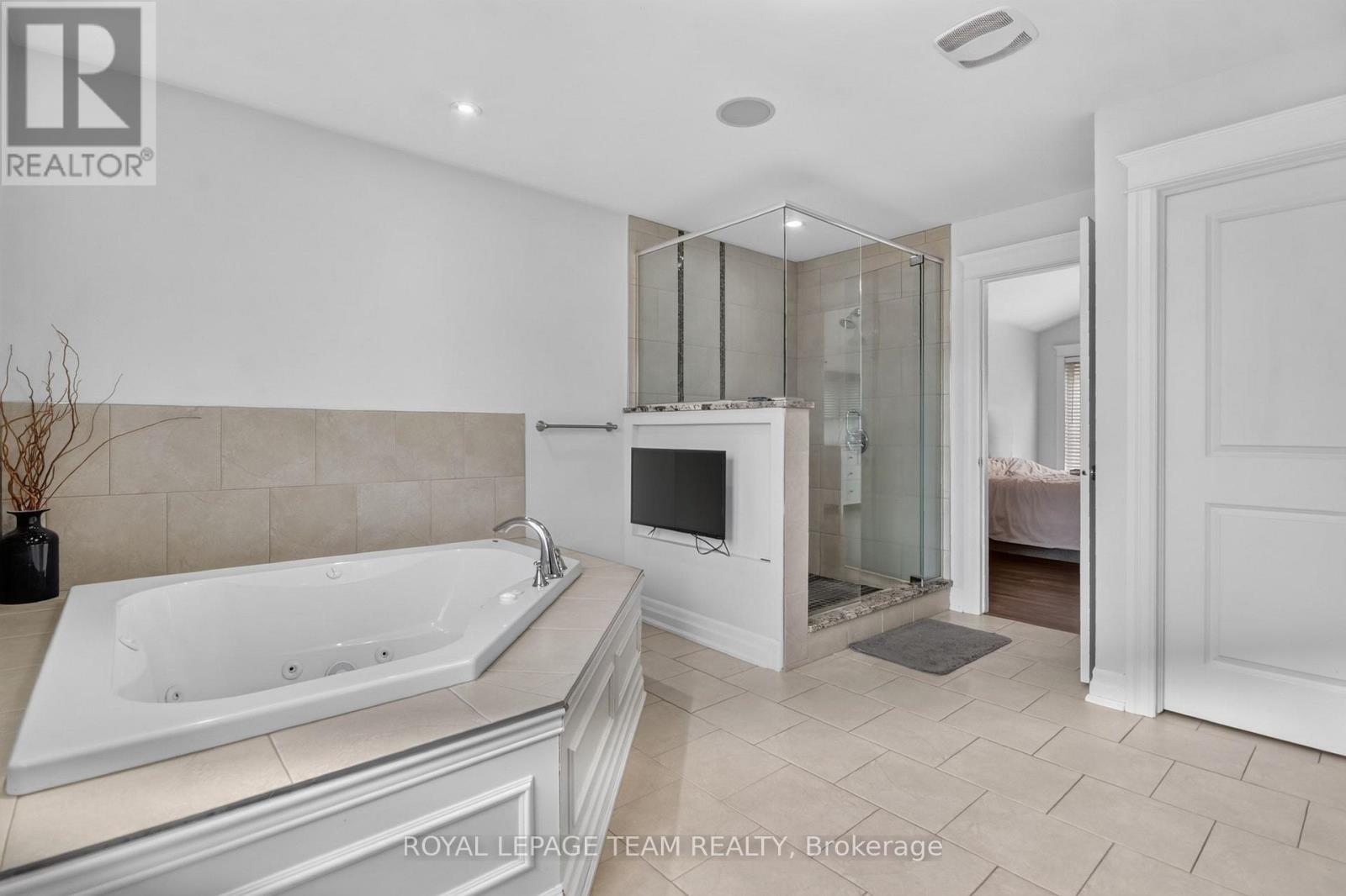 6330 Second Line Road, Ottawa, Ontario  K0A 2E0 - Photo 26 - X13476260