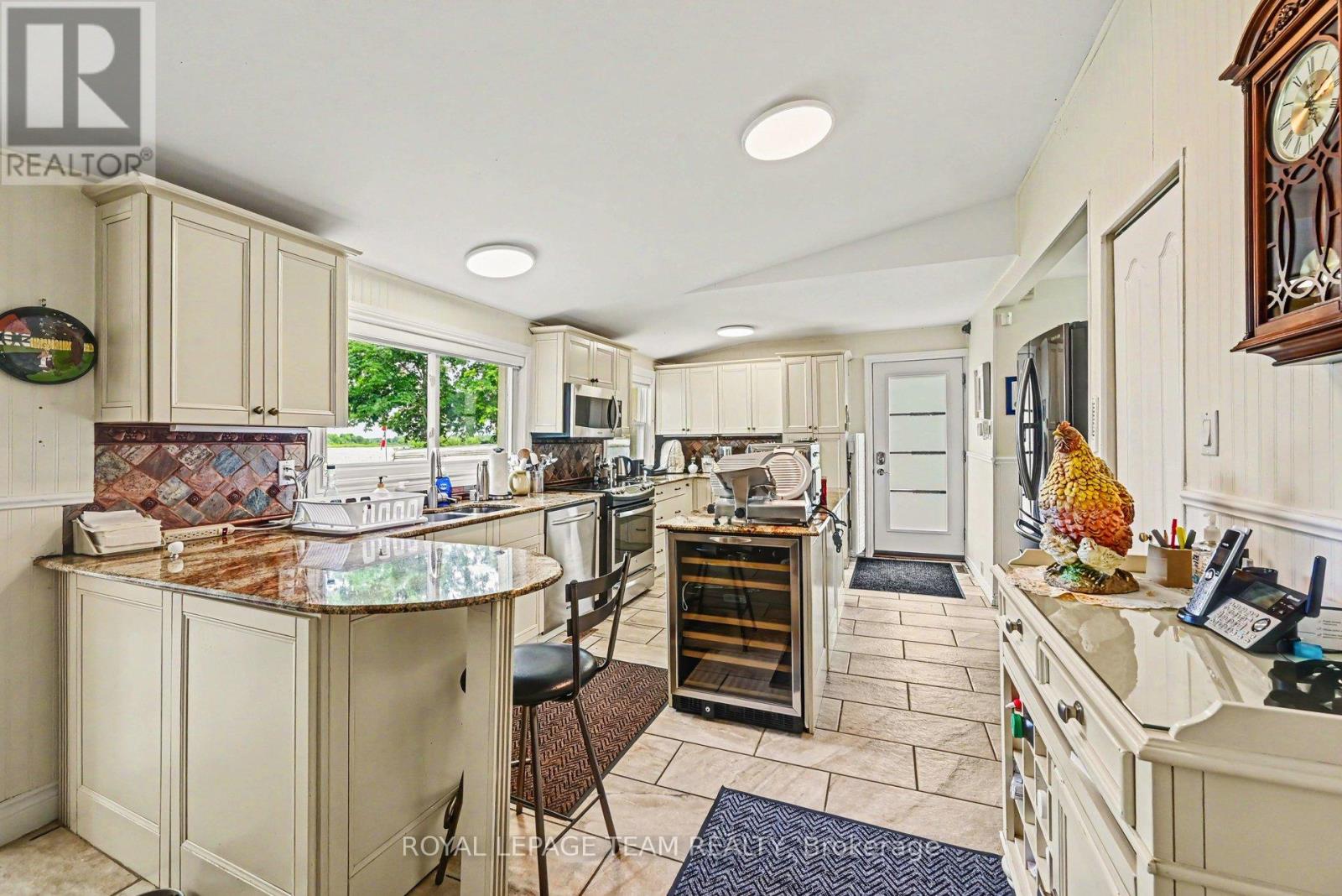 2466 Fairmile Road N, Ottawa, Ontario  K0G 1J0 - Photo 11 - X13476332