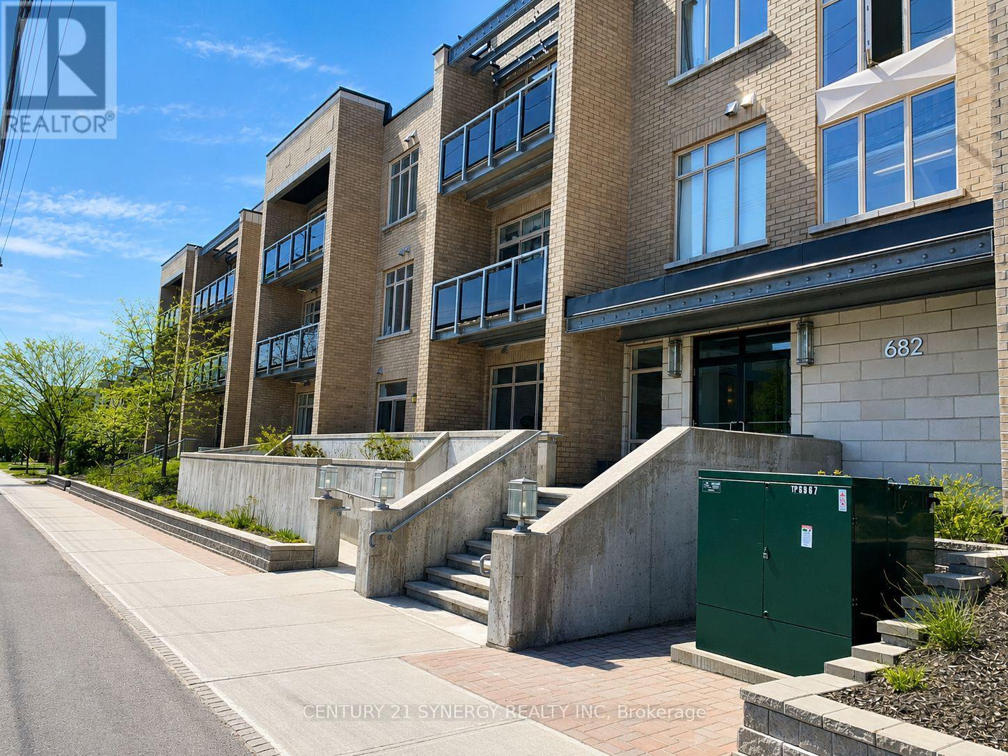 209 - 682 CHURCHILL AVENUE N, Ottawa, Ontario