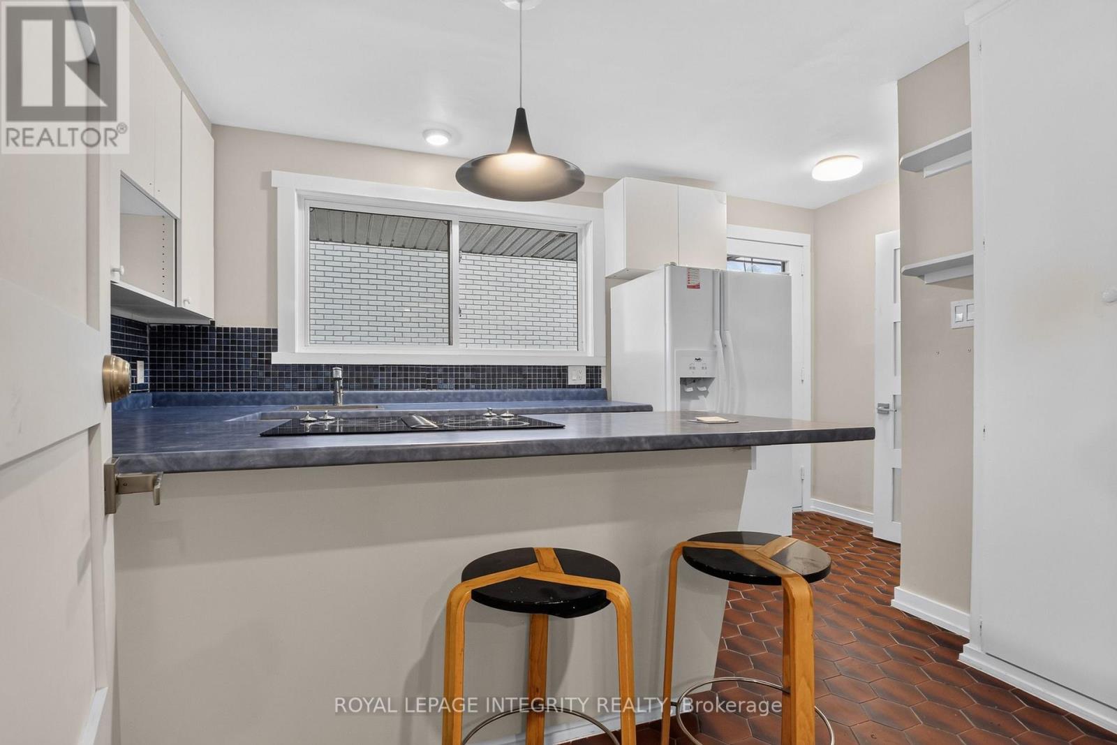 954 Watson Street, Ottawa, Ontario  K2B 6C2 - Photo 14 - X13476472