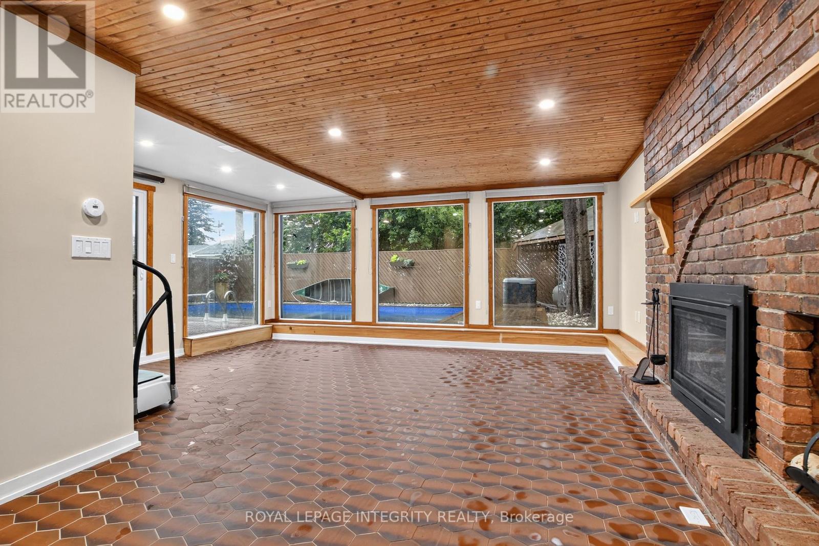 954 Watson Street, Ottawa, Ontario  K2B 6C2 - Photo 33 - X13476472