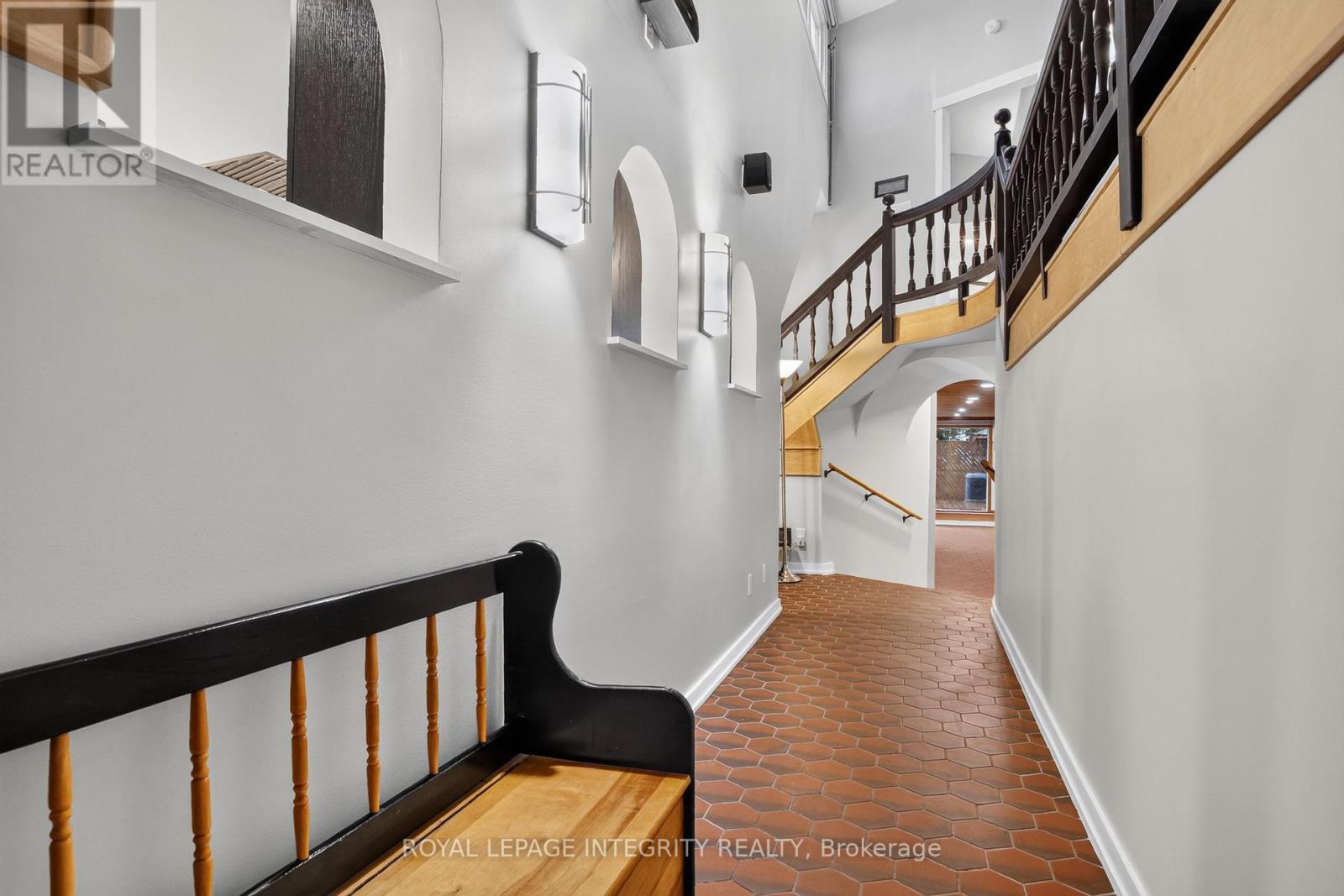 954 Watson Street, Ottawa, Ontario  K2B 6C2 - Photo 5 - X13476472