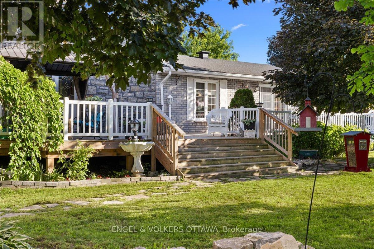 528 St Lawrence Street, North Dundas, Ontario  K0C 2K0 - Photo 47 - X13476510