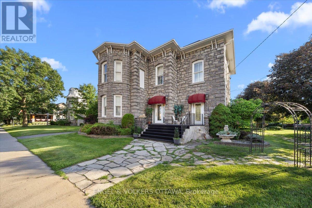 528 St Lawrence Street, North Dundas, Ontario  K0C 2K0 - Photo 50 - X13476510