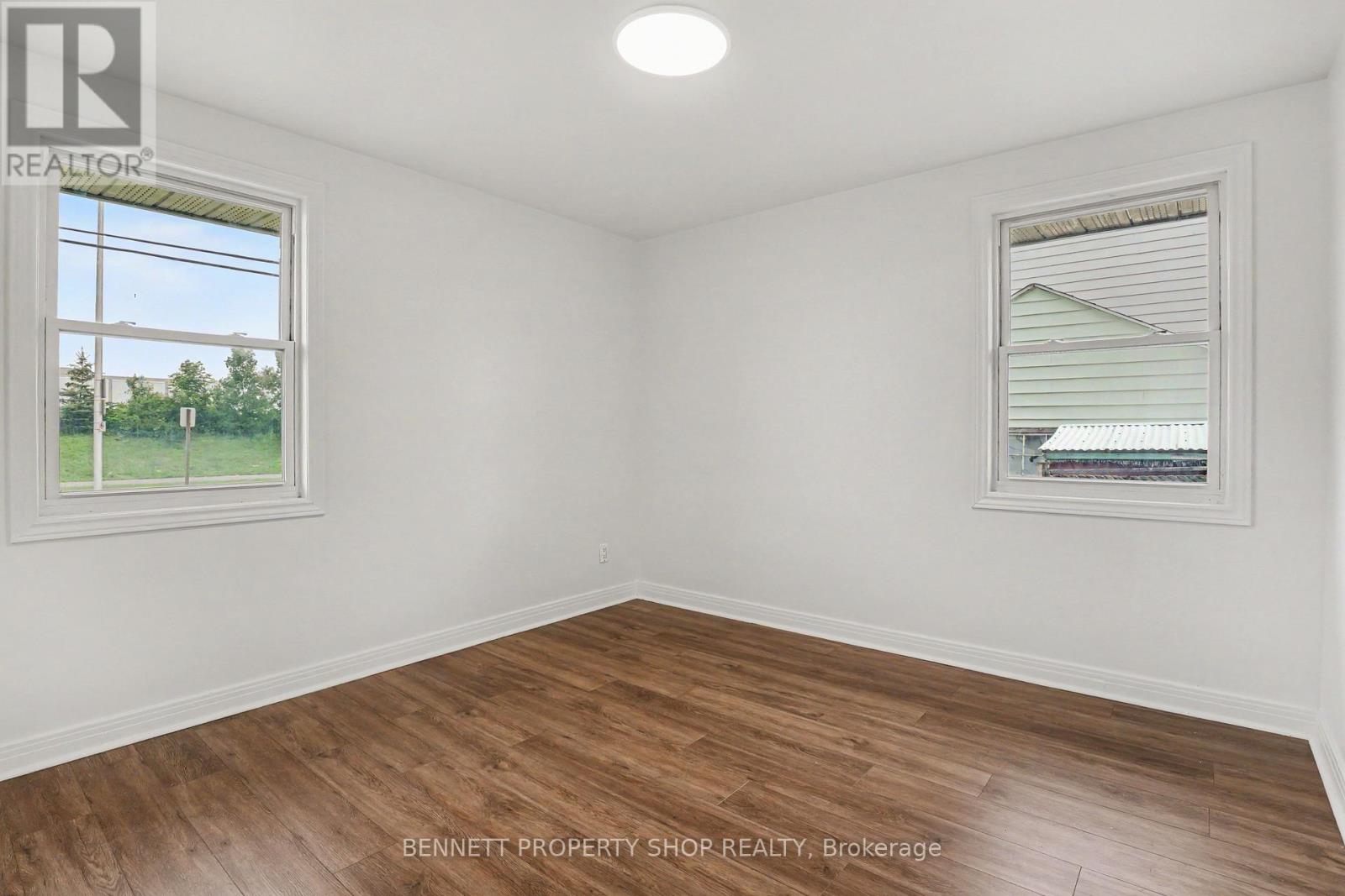 1305 Avenue N Avenue, Ottawa, Ontario  K1G 0A7 - Photo 15 - X13476716
